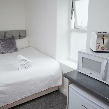 Tlk Apartments & Hotel - ベックナム エクステリア 写真